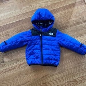 Boys 18-24mo The North Face reversible winter coat